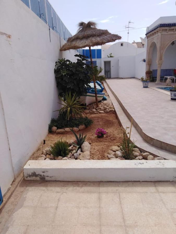 Maison Typiques Houmt El Souk Exterior foto